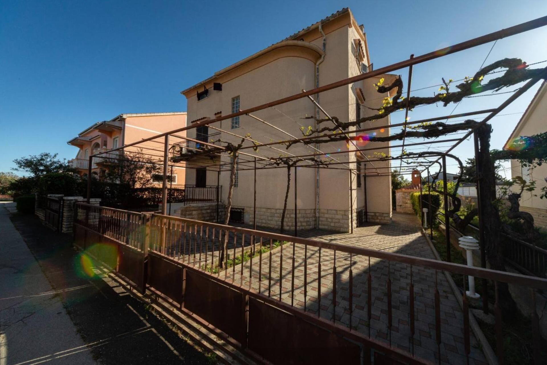 Three Bedroom Apartment In Biograd Biograd Na Moru Exterior foto