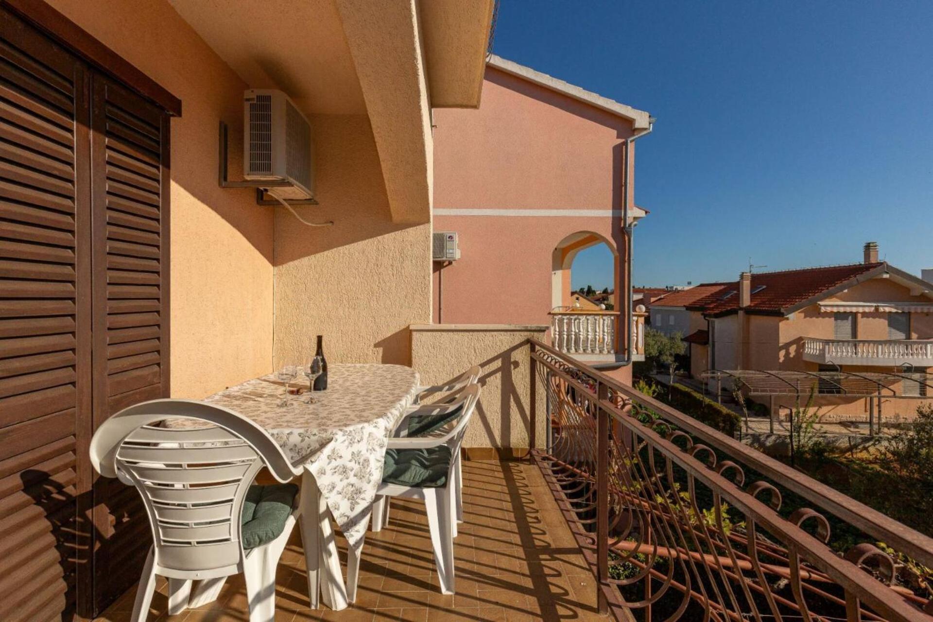 Three Bedroom Apartment In Biograd Biograd Na Moru Exterior foto
