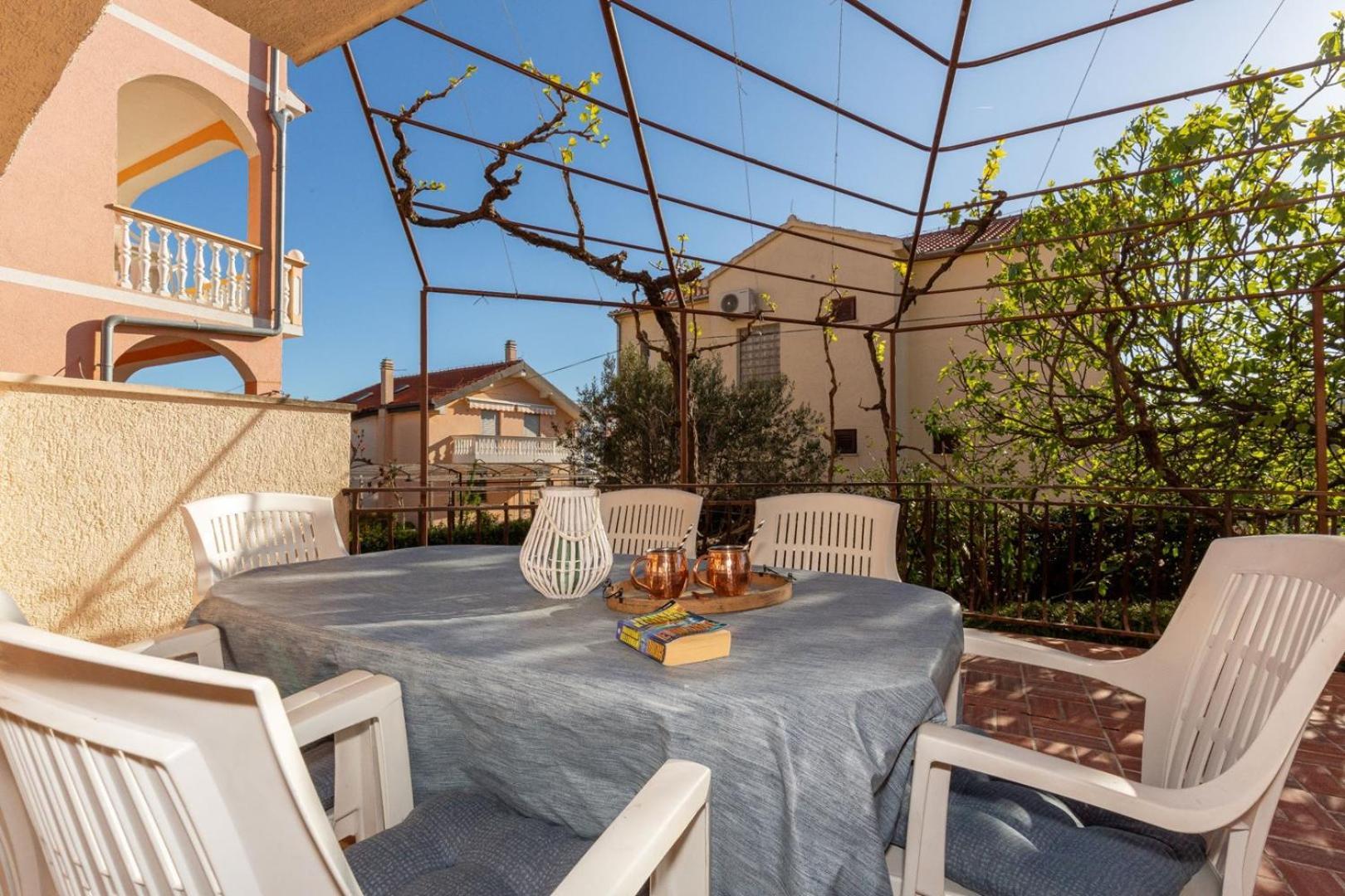 Three Bedroom Apartment In Biograd Biograd Na Moru Exterior foto