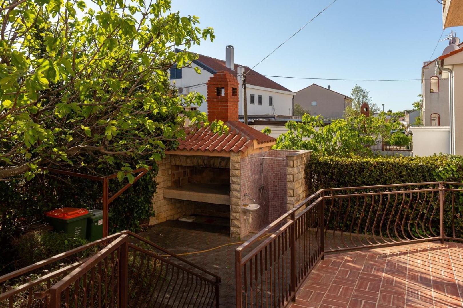 Three Bedroom Apartment In Biograd Biograd Na Moru Exterior foto